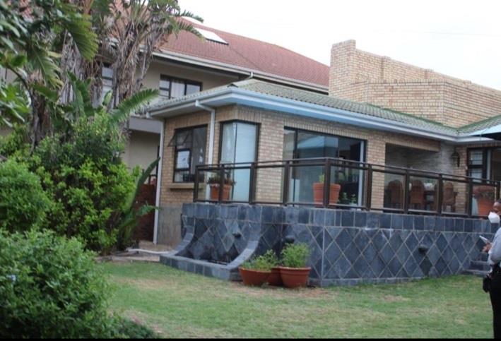 4 Bedroom Property for Sale in Bluewater Bay Eastern Cape